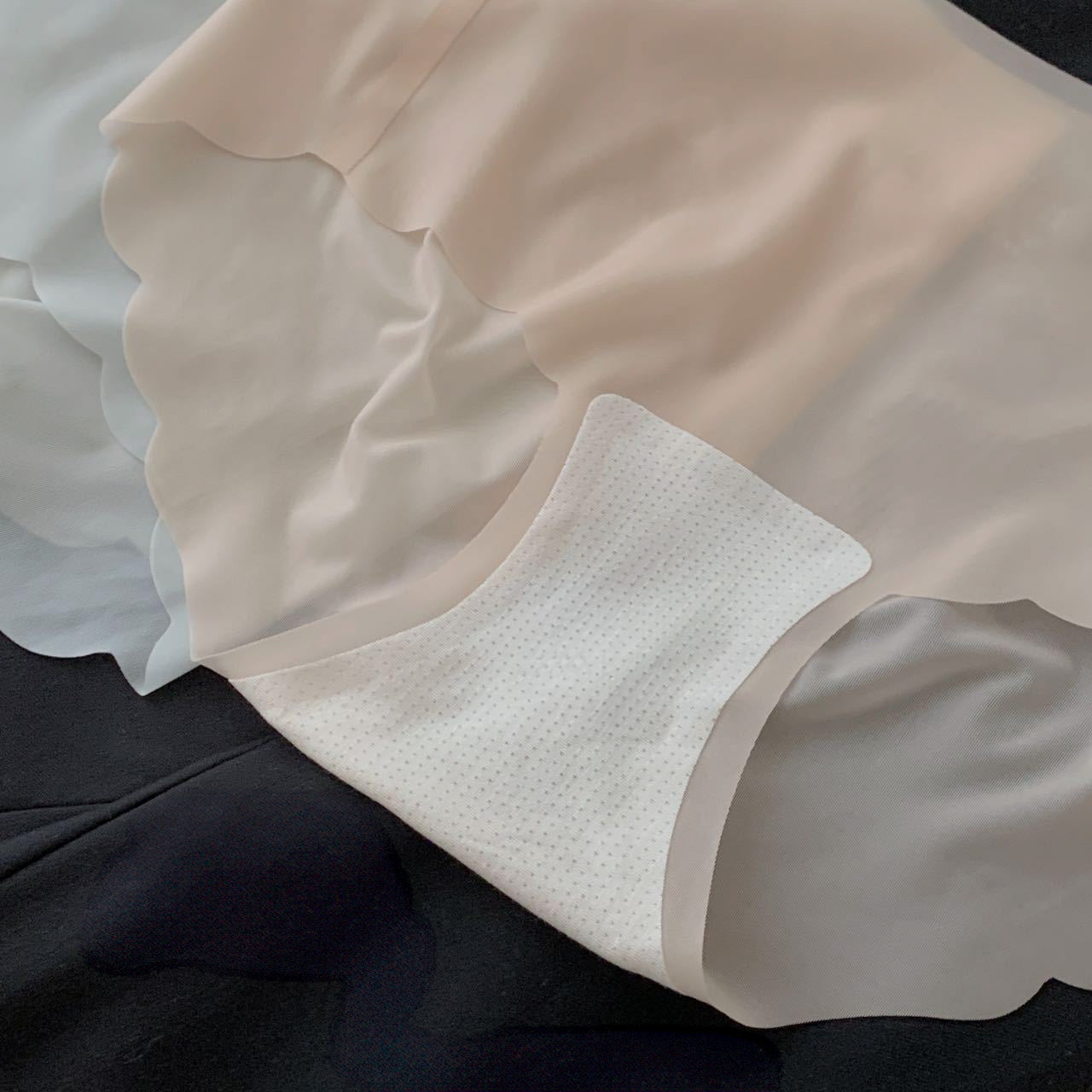 Ice Silk Buttermilk Seamless Panties